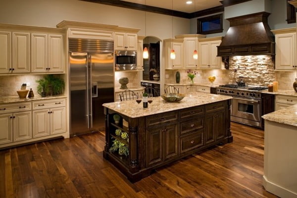 traditional-kitchen-interior